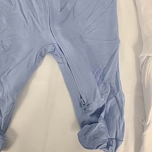 Aablexema Baby Blue & White Footed Pajama 2-Piece Set 0m-3m - Picture 4 of 6